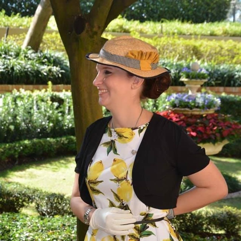 Meet your Posher, Valerie